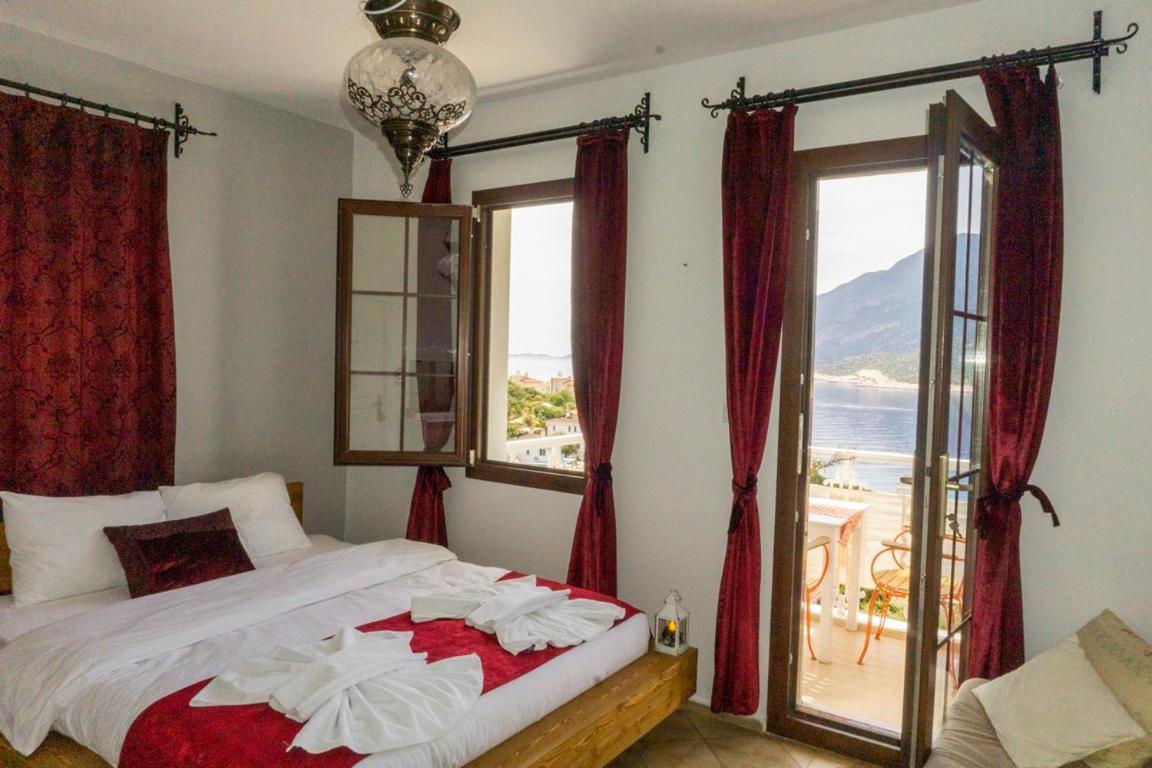 Duesler Evim Butik Otel Каш Екстериор снимка